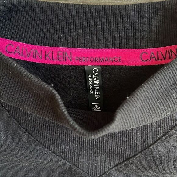 Black Calvin Klein sweater - Picture 2 of 4